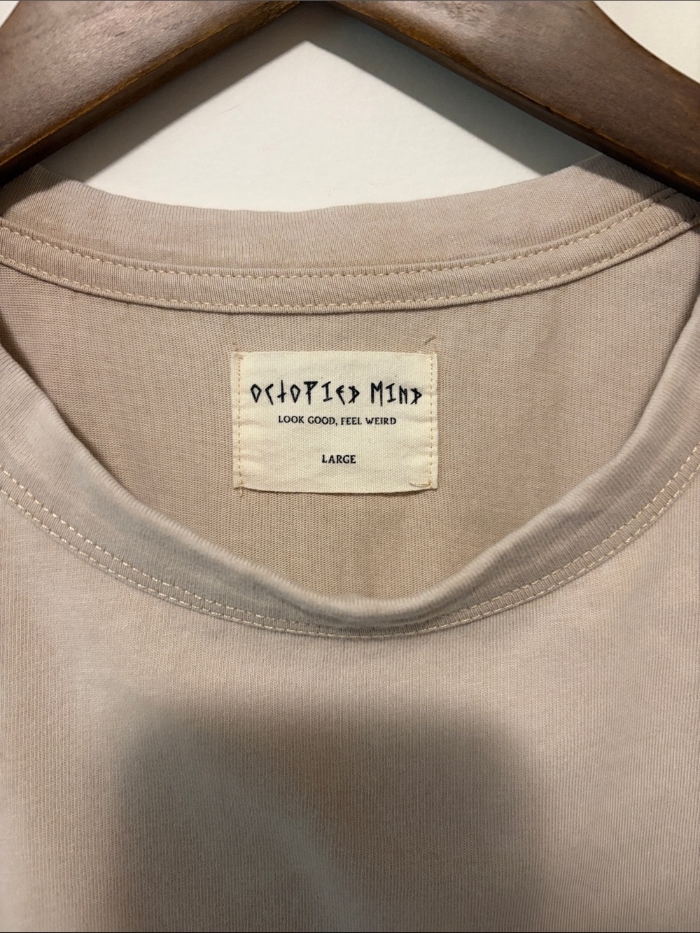 Beige Graphic Crop Tee - Womens Casual Short Sleeve Top - Picture 2 of 4